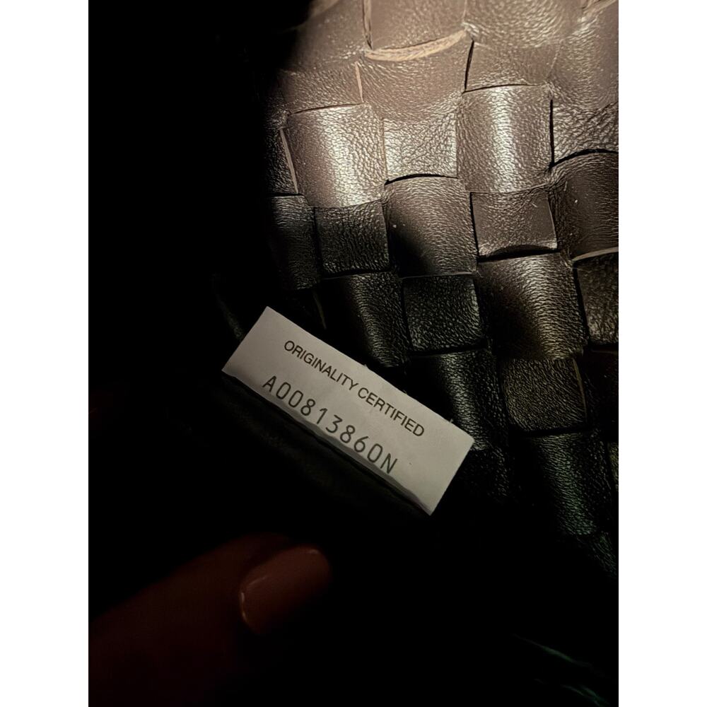 Bottega Veneta NWOT Medium Campana Intrecciato Leather Shoulder Bag in Fondant - Picture 14 of 15